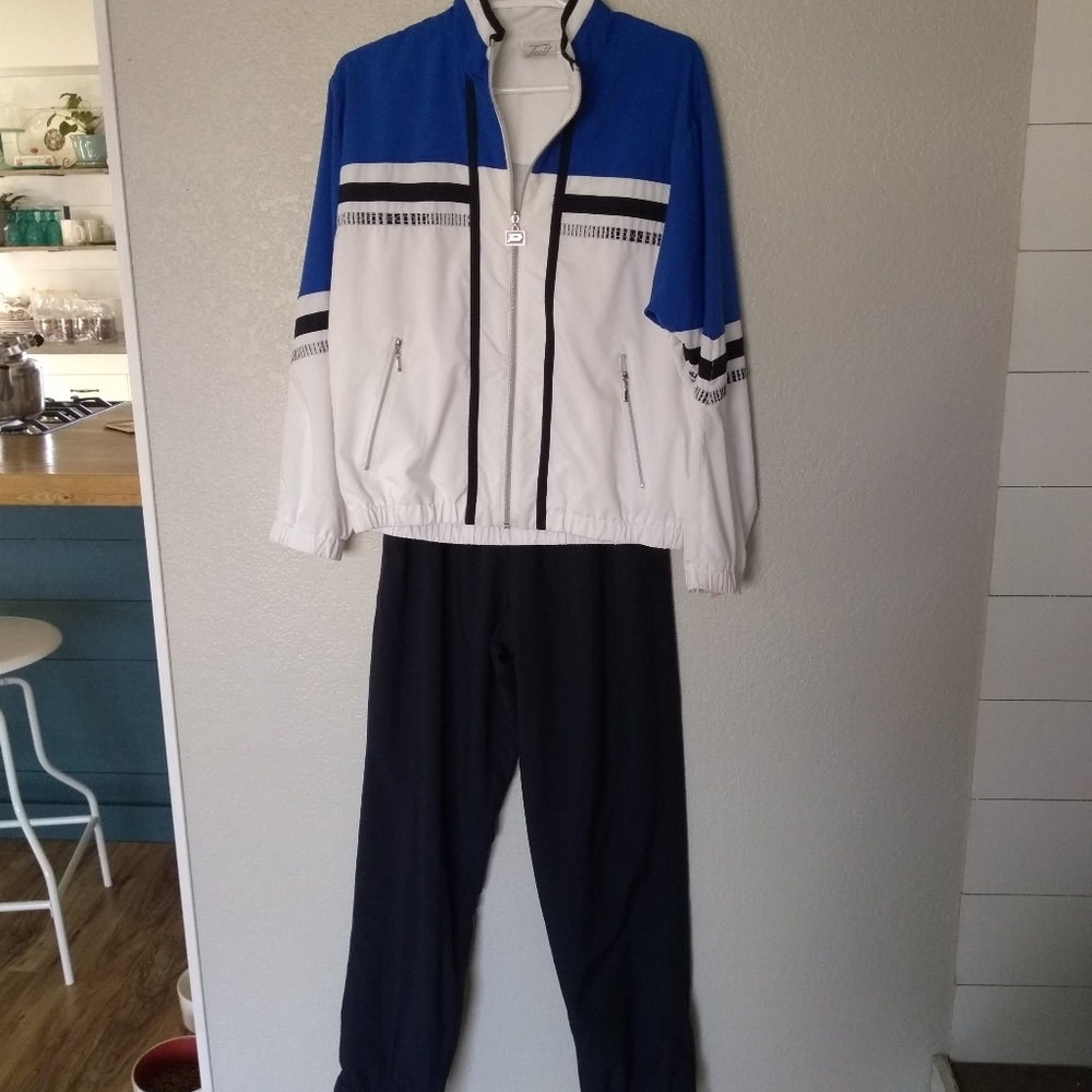 VTG Retro Tail Windsuit Track Suit Small
